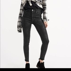 Abercrombie & Fitch coated skinny jeans 25/29